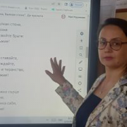 Мая Маринова.jpg