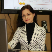 Лина Милчева.jpg